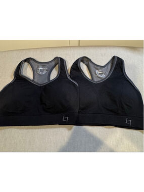 Women's SPORT ESSENTIALS Set of 2 Black Gray Sports Bras M